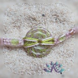 Bracelet Macramé Perle Disque Verre Filé de Murano Tons Vert Violet